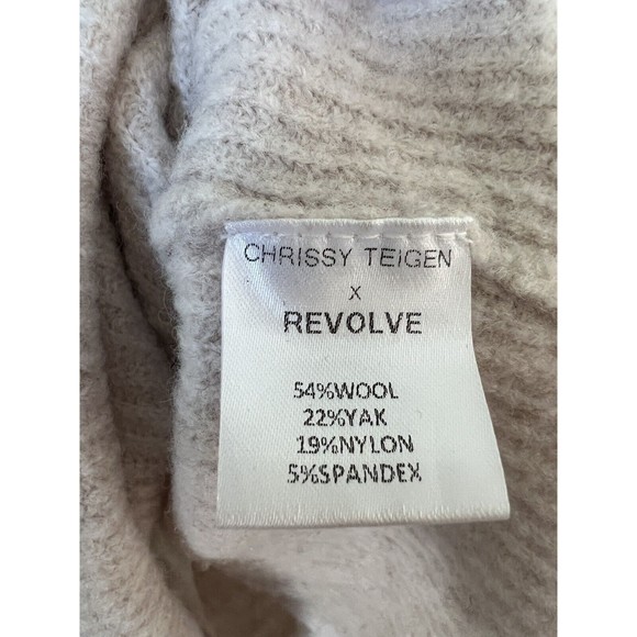 Chrissy Teigen X Revolve Size Medium Long Sleeve Tan Cream Yak Wool Blend - Picture 7 of 7